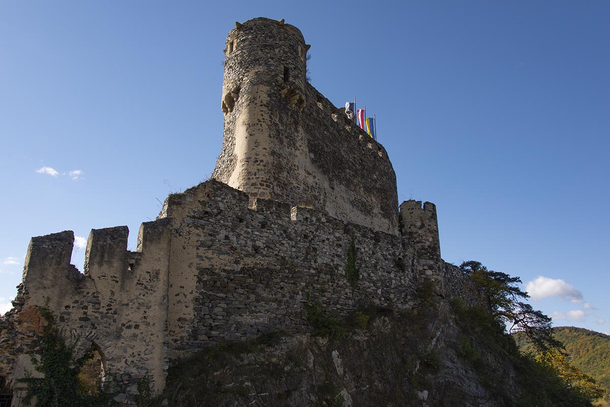 Burg am Felsen